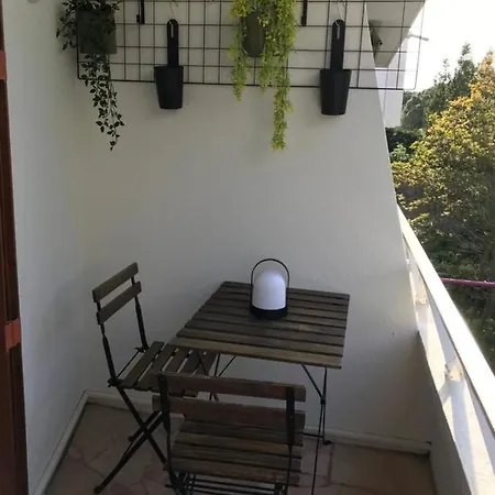 Apartman Design Terrace And Live In Marlyne