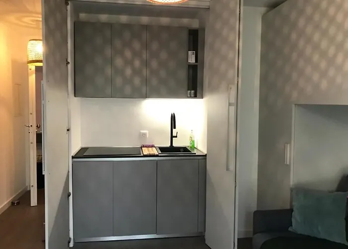 Apartment Design Terrace And Live In Marlyne *