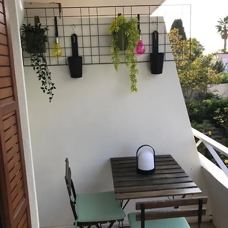 Design Terrace And Live In Marlyne Apartment Cannes